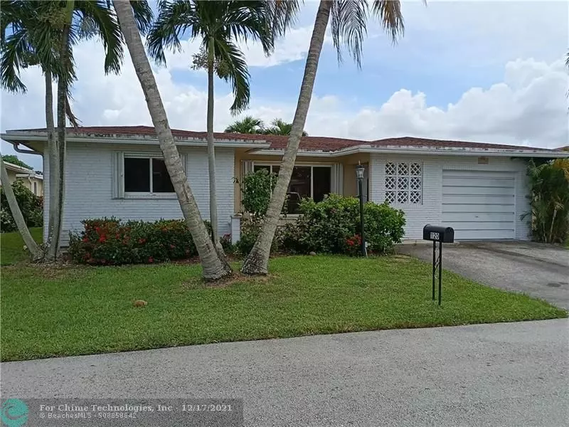 1120 NW 49th St, Deerfield Beach, FL 33064