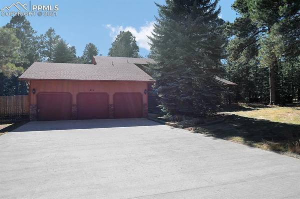 815 Pebble Creek CT, Monument, CO 80132