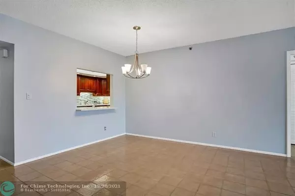 Pompano Beach, FL 33069,3507 Oaks Way  #107