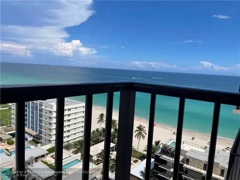 Hollywood, FL 33019,2201 S Ocean Dr  #1805