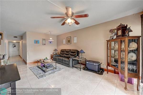 Coral Springs, FL 33065,3003 Riverside Dr  #113