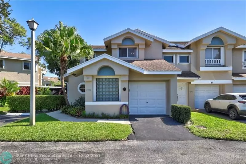 2194 Discovery Cir, Deerfield Beach, FL 33442