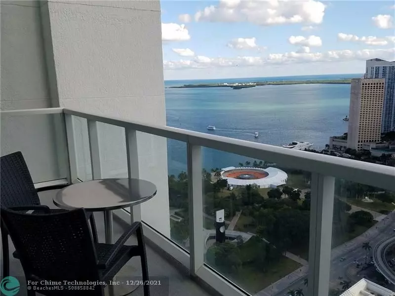 244 Biscayne Blvd  #3905, Miami, FL 33132