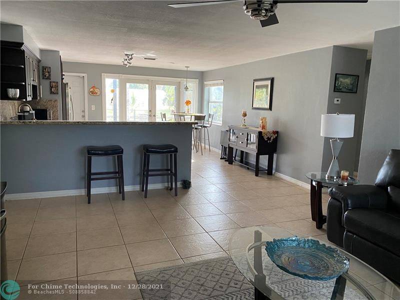 Cooper City, FL 33328,5208 SW 94th Ave