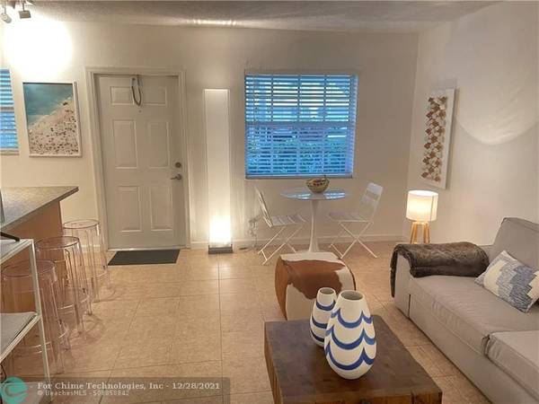 Wilton Manors, FL 33334,2660 NE 8th Ave  #108