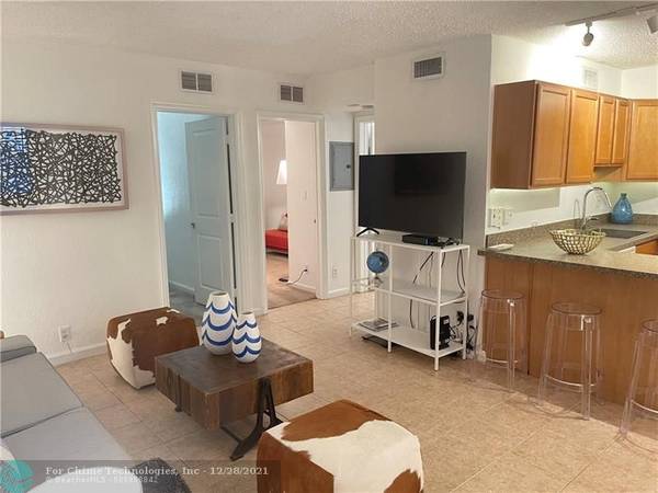 Wilton Manors, FL 33334,2660 NE 8th Ave  #108