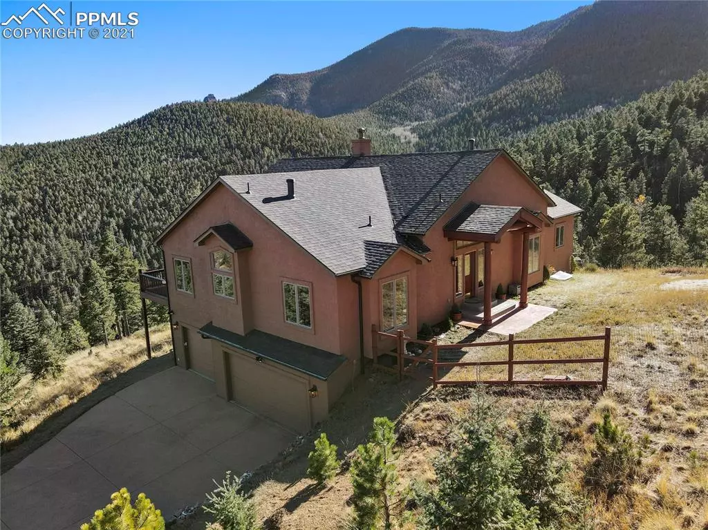 Manitou Springs, CO 80829,302 Earthsong WAY