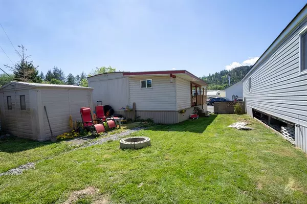 Crofton, BC V0R 1R0,1745 Cecil St #107