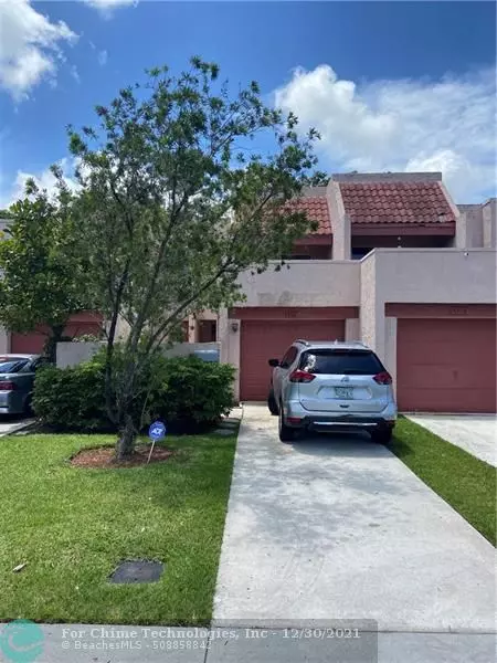 5714 NW 19th St  #17, Lauderhill, FL 33313