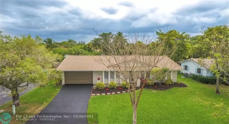 7511 NW 40th Pl, Coral Springs, FL 33065