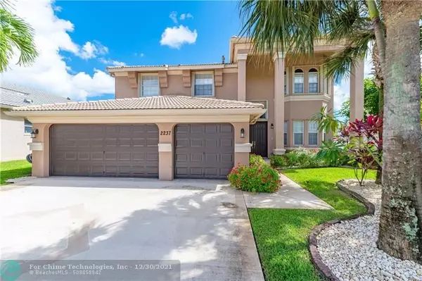 Royal Palm Beach, FL 33411,2237 Ridgewood Cir