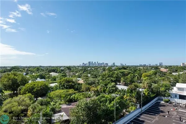 Fort Lauderdale, FL 33304,888 Intracoastal Dr  #7G