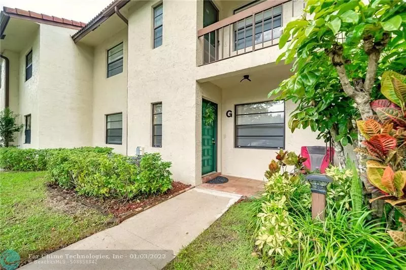 21731 Arriba Real  #27-G, Boca Raton, FL 33433