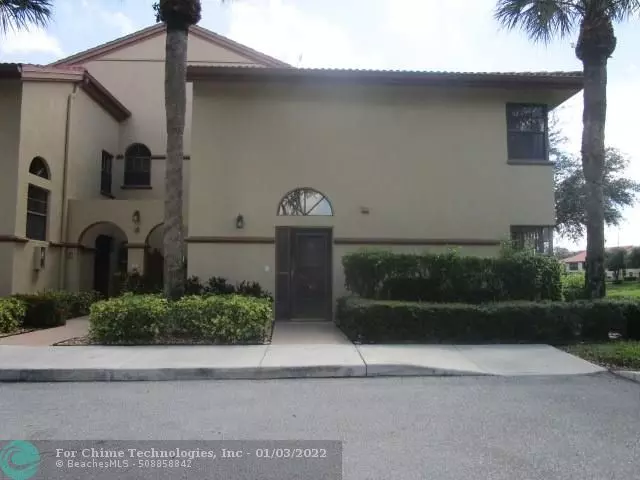 5163 Europa Dr  #M, Boynton Beach, FL 33437