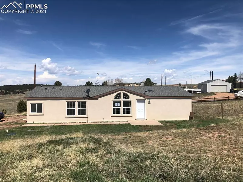 267 E Longbow DR, Divide, CO 80814