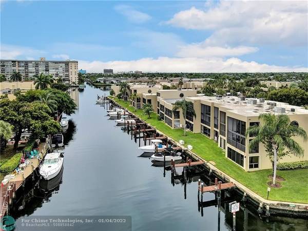 Pompano Beach, FL 33060,1100 SE 5th Ct  #63