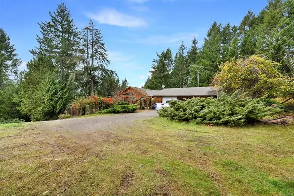 Cobble Hill, BC V0R 1L6,3045 Cameron Taggart Rd