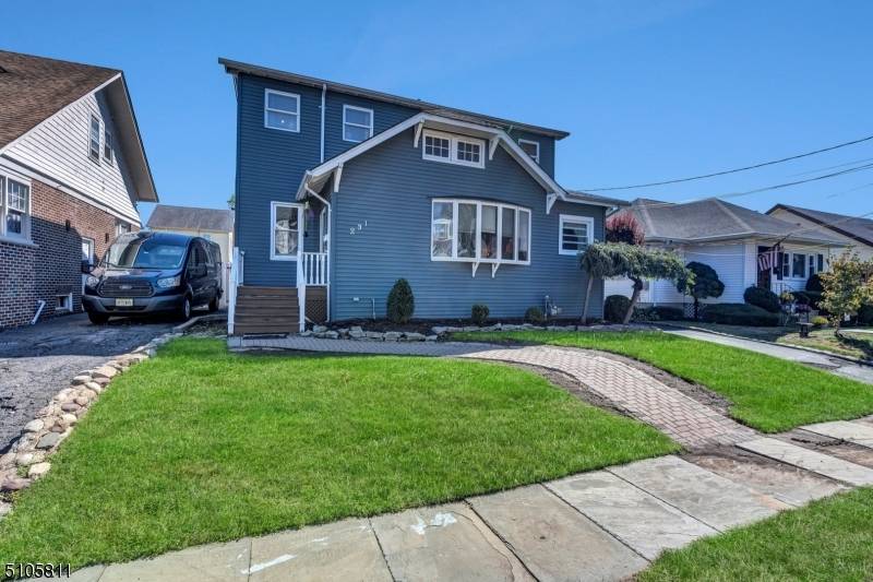 229 Halsted Rd, Elizabeth City, NJ 07208