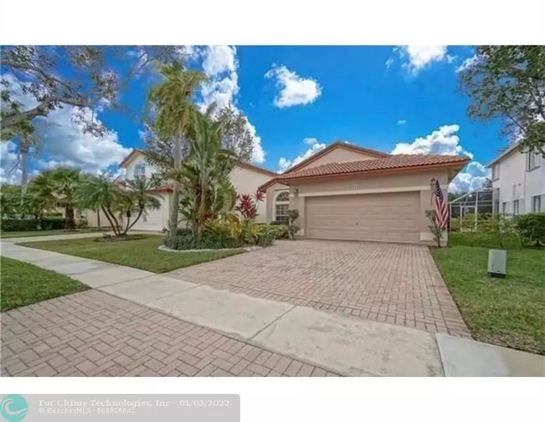 1243 NW 192nd Ter, Pembroke Pines, FL 33029