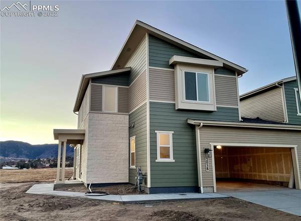 2058 Peak Prairie LN, Monument, CO 80132