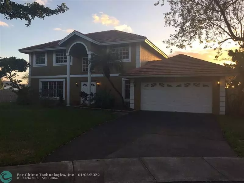 821 Altavista Ter, Davie, FL 33325