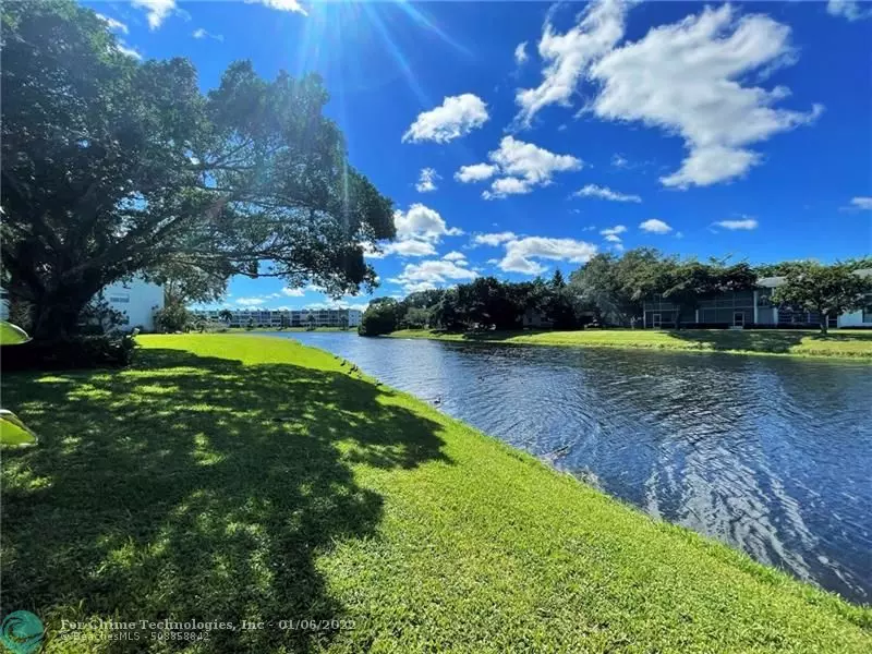 Deerfield Beach, FL 33442,50 Islewood C  #50