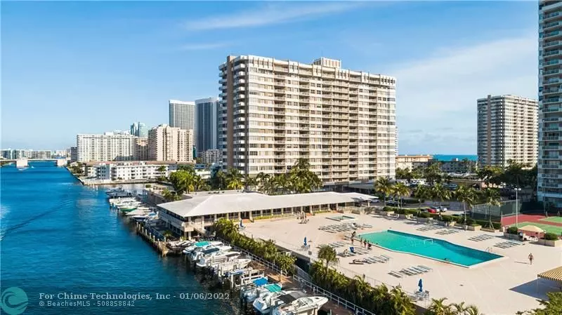 Hallandale Beach, FL 33009,1965 S Ocean Dr  #17 S