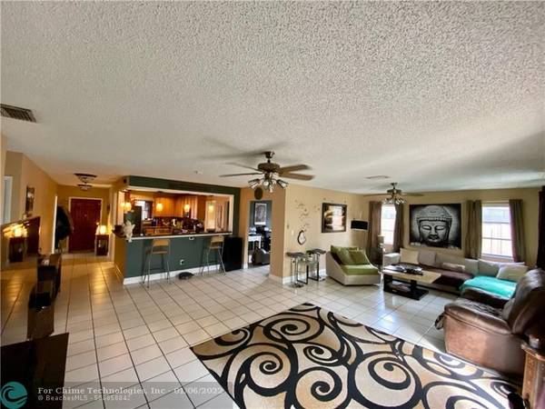 170 SW 32nd Ave,  Deerfield Beach,  FL 33442