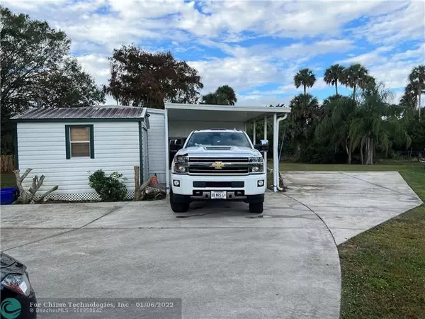 3521 SE 25th Street, Okeechobee, FL 34974