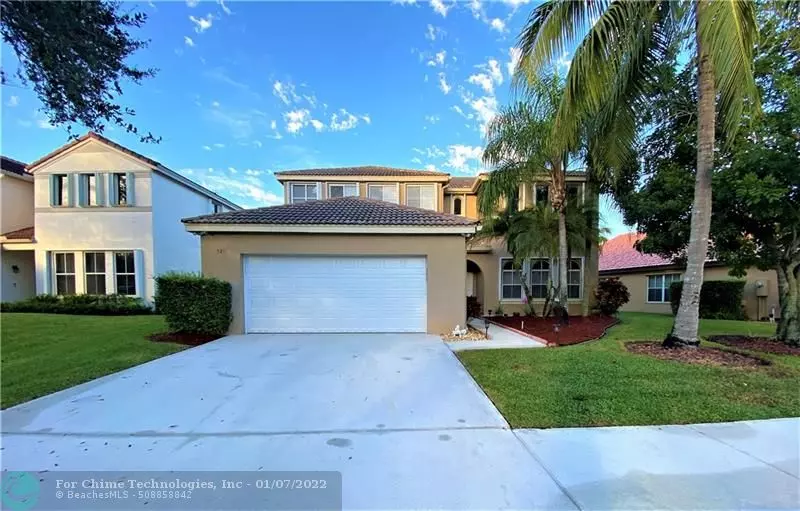 521 Carrington Ln, Weston, FL 33326