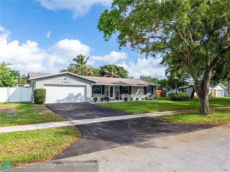 Plantation, FL 33317,7051 SW 8th Ct