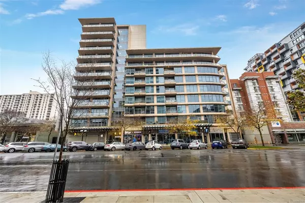 Victoria, BC V8W 4A3,845 Yates St #706