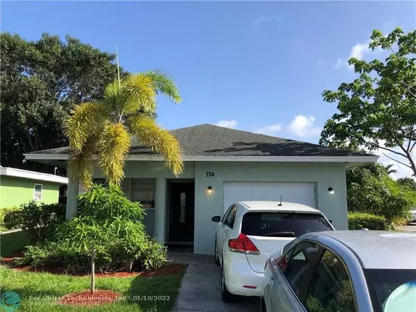 724 SW 9th St, Delray Beach, FL 33444