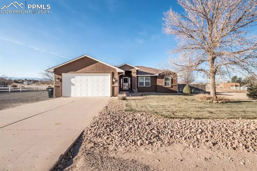 817 S Rosa Linda DR, Pueblo West, CO 81007