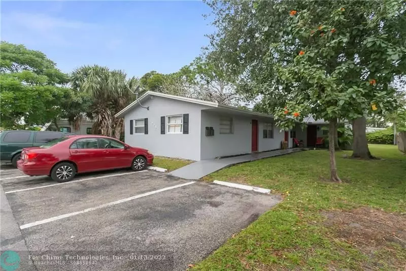 933 NE 38th St, Oakland Park, FL 33334