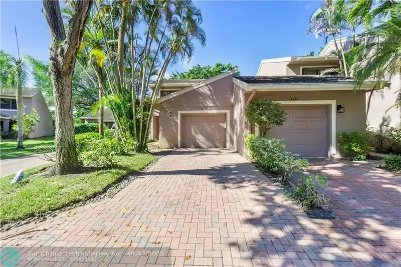 Boca Raton, FL 33433,6674 Thornhill Ct