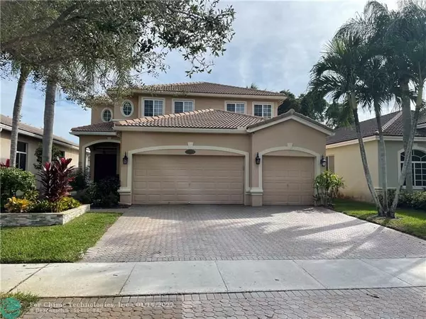 6140 SW 195th Ave, Pembroke Pines, FL 33332