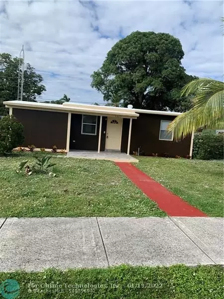 4889 NE 16th Ave, Pompano Beach, FL 33064