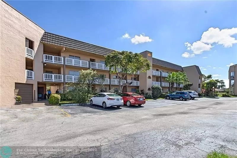 9241 Sunrise Lakes Blvd  #306, Sunrise, FL 33322