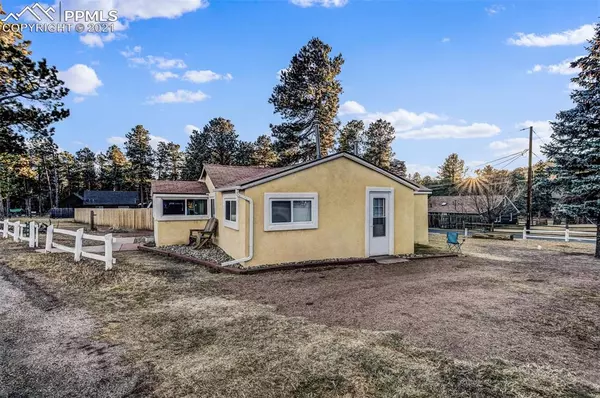 Woodland Park, CO 80863,404 Scott AVE