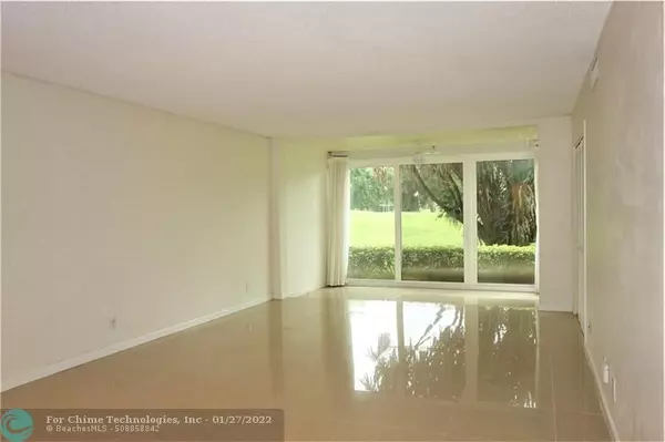 3351 S Palm Aire Dr  #105, Pompano Beach, FL 33069