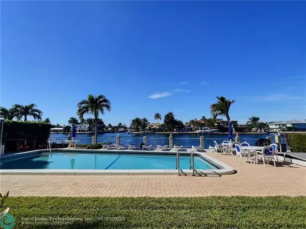 Pompano Beach, FL 33062,615 N Riverside Dr  #201