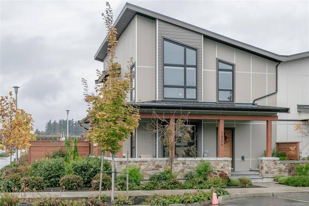 Central Saanich, BC V8M 0B9,7924 Lochside Dr