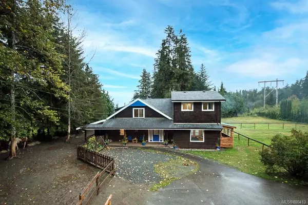 Hyde Creek, BC V0N 2R0,B-610 Nimpkish Heights Rd