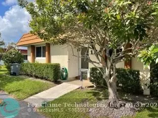 West Palm Beach, FL 33415,5780 Fernley Dr W  #124