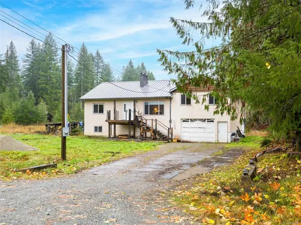 6219 Stuart Ave, Port Alberni, BC V9Y 9E6