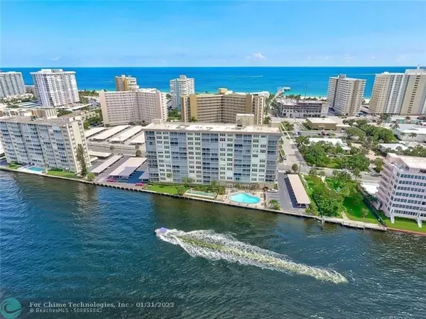 Pompano Beach, FL 33062,299 N Riverside Dr  #207