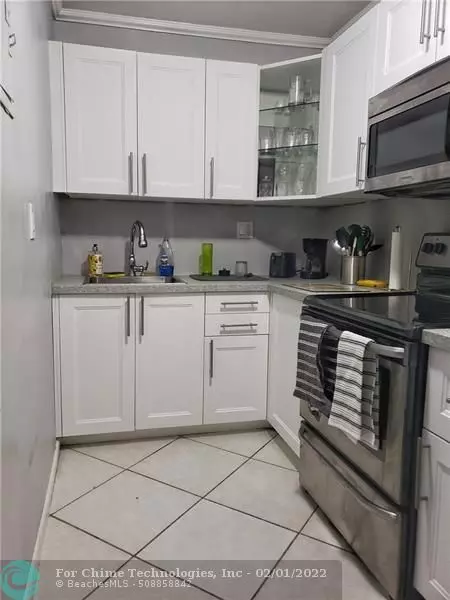 Fort Lauderdale, FL 33304,720 Orton Ave  #303