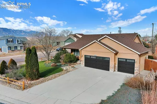 6828 Ancestra DR, Fountain, CO 80817