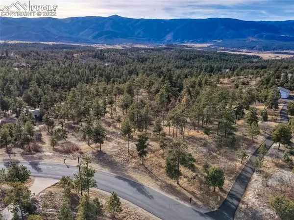 Larkspur, CO 80118,8077 Eagle RD